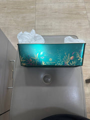 Металлическая рождественская зеленая корзина